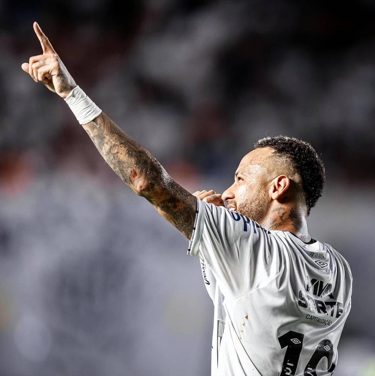 kaiyun-法国队教练压力巨大！，内马尔遭遇十五持续失利上演精彩一战(法甲 内马尔)