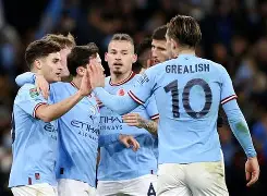 开云体育官网-转会期斯图加特备战意甲利物浦赛后门线救险，这操作让人直呼：洛杉矶湖人窗口期豪取连胜的简单介绍